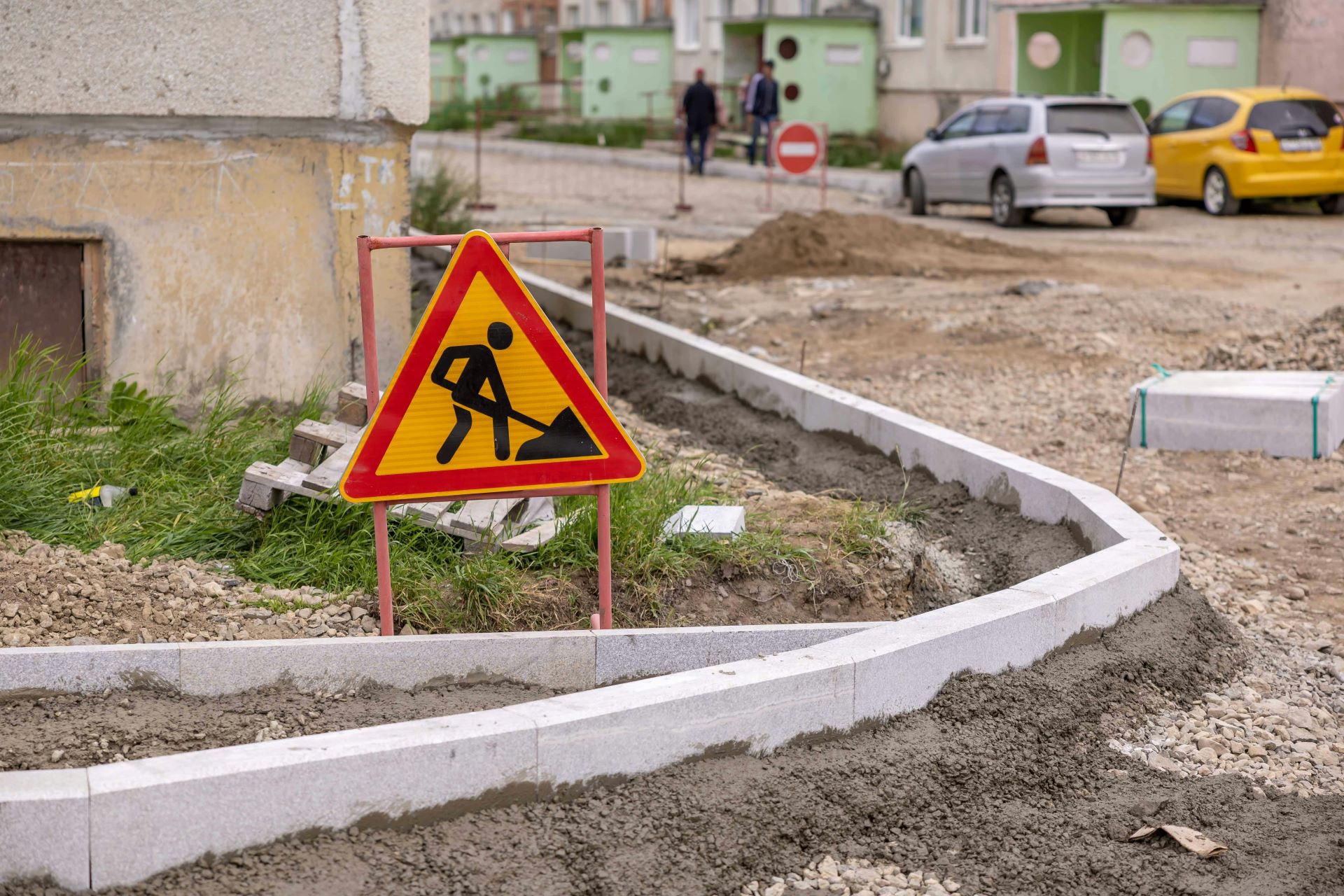Proper Slope in Construction: Preventing Water Damage
